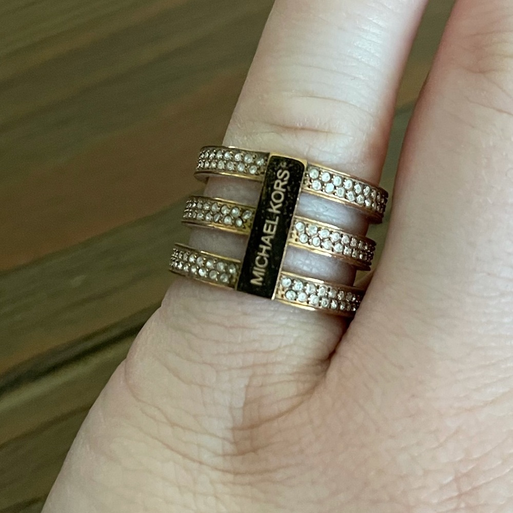 Michael Kors Ring - Size 7